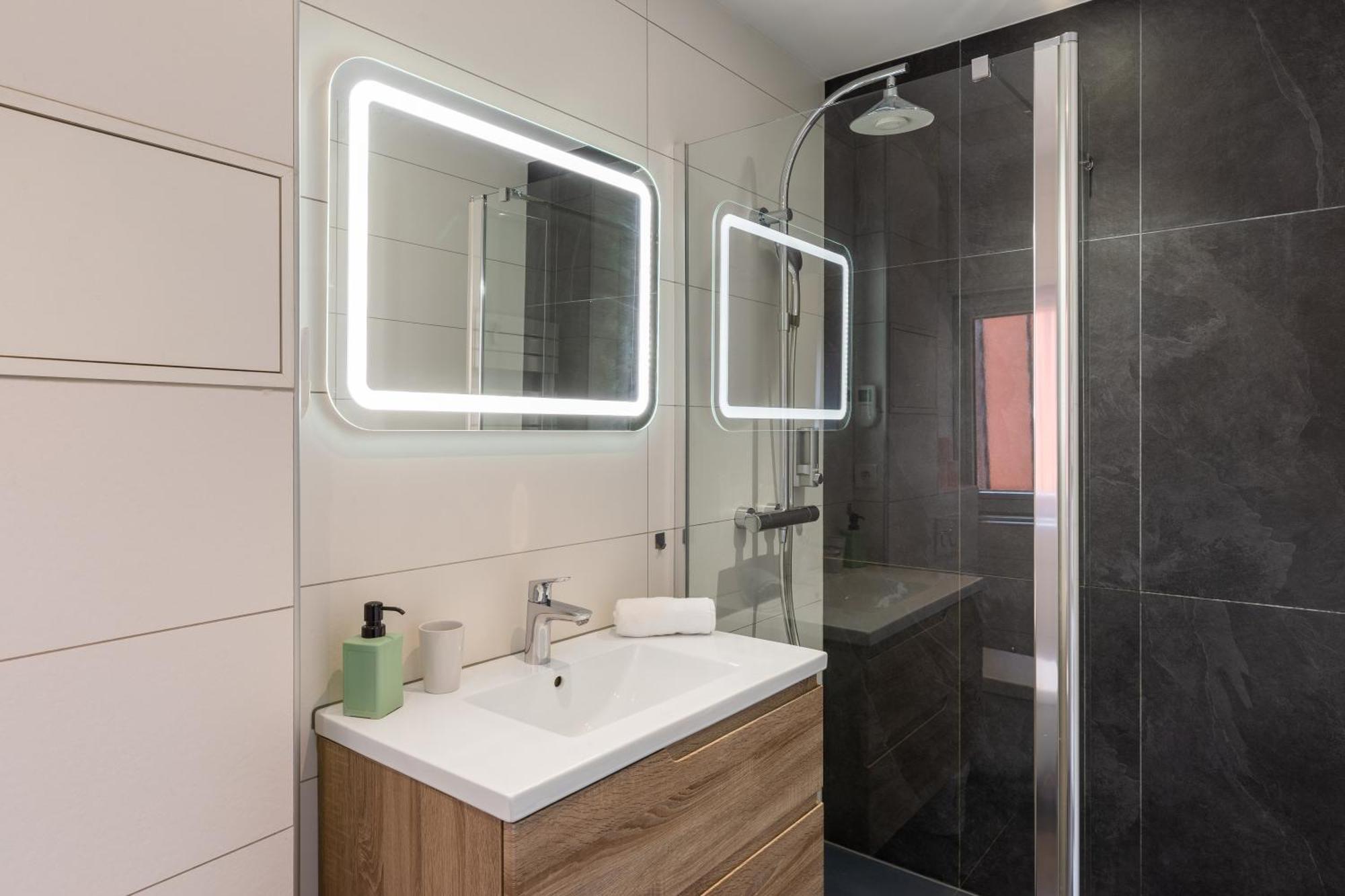Travel Homes - The Rokst: Rare, Central And Modern Colmar Bagian luar foto